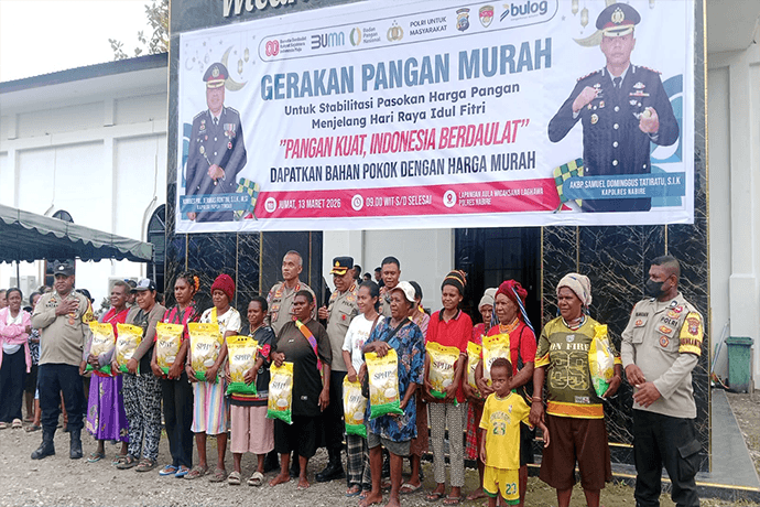 Foto berita: Jaga Stabilitas Harga Bapok, Polda dan Polres Nabire Gelar GPM