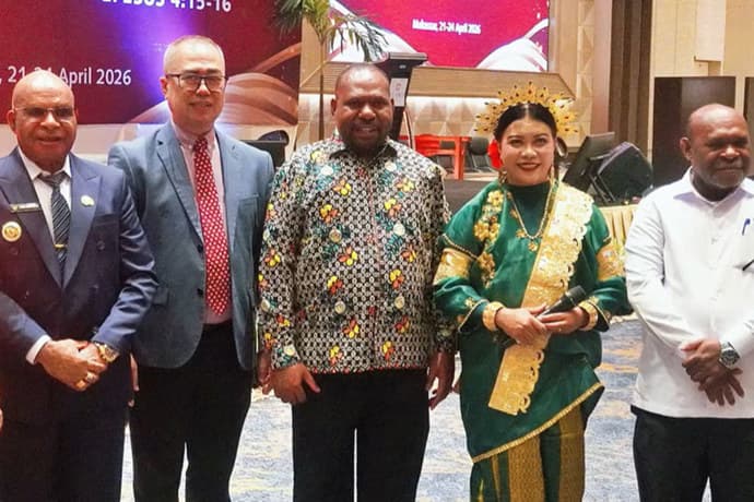 Foto berita: Bupat dan Wakil Bupati Intan Jaya hadiri Pembukaan Konferensi GKII X Tahun 2026