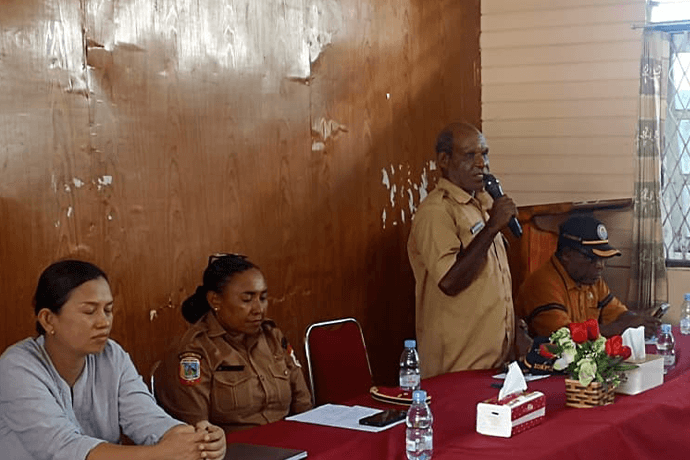 Foto berita: DPMK Nabire Desak Kepala Kampung Segera Tuntaskan Laporan Dana Desa