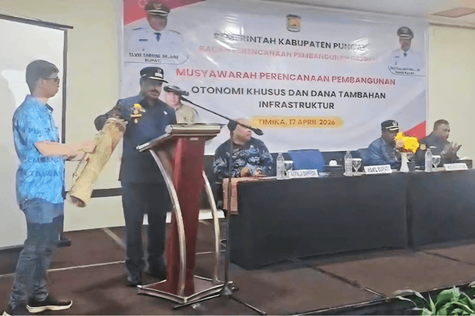 Foto berita: Wabup Buka Musrenbang Otsus Tahun 2027 Kabupaten Puncak