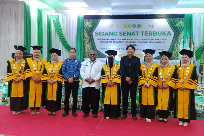Foto berita: Pemprov Berharap Lulusan STIKES Persada Mengabdi di Papua Tengah