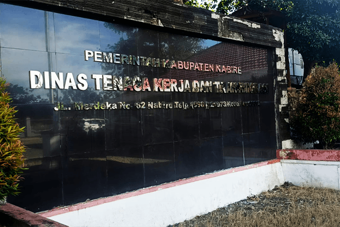 Foto berita: Disnakertrans Nabire Perkuat Pendataan Tenaga Kerja Lokal