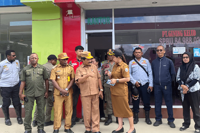 Foto berita: Tim Gabungan Sidak di SPBU Kota Nabire, Tertibkan Penyaluran BBM Bersubsidi