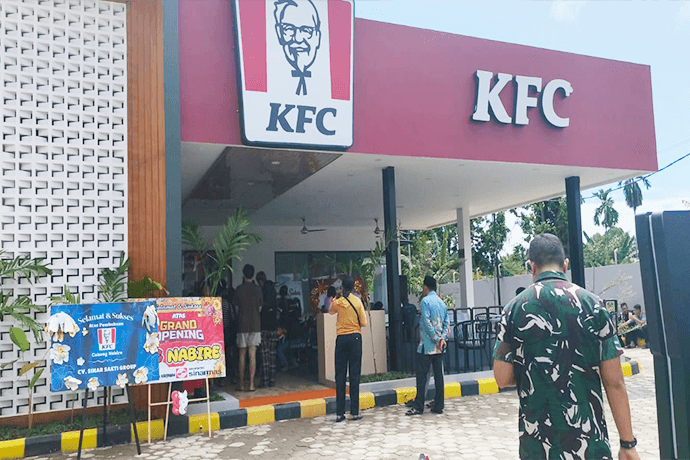 Foto berita: KFC Nabire Resmi Beroperasi, Pemkab Dorong Investasi dan Serap Tenaga Kerja Lokal