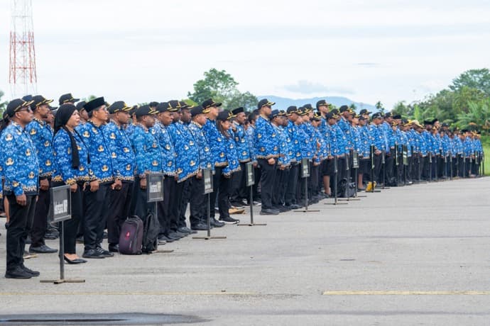 Foto berita: Wagub Deinas: Apel Perkuat Disiplin, Satukan Komitmen Kerja