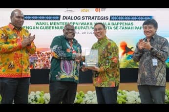 Foto berita: Gubernur Papua Tengah Dorong Percepatan Pembangunan Papua Lewat Sinergi Pusat dan Daerah
