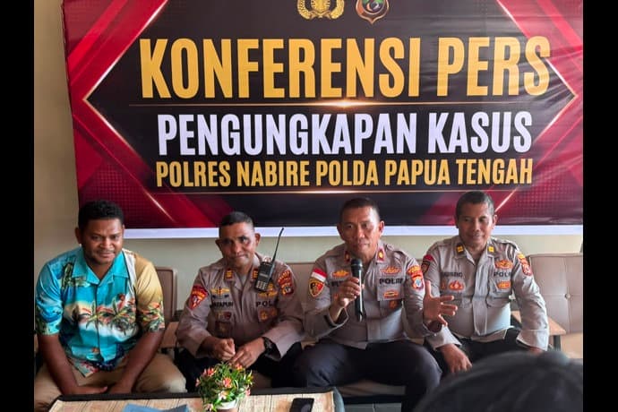 Foto berita: Polres Nabire Ungkap Motif dan Kronologi Dugaan Pembunuhan Remaja, Terduga Pelaku Ditangkap Kurang dari 24 Jam