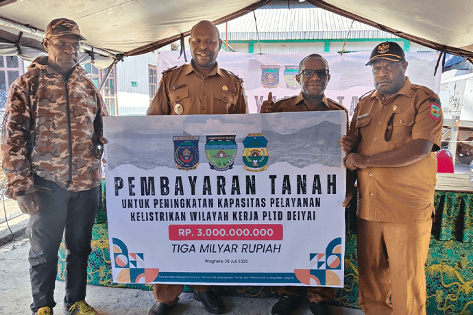 Foto berita: Tiga Bupati Bayarkan Lokasi PLTD di Deiyai