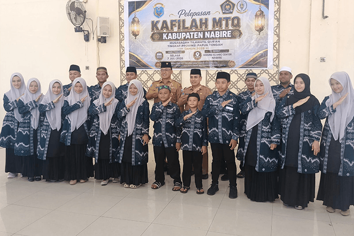 Foto berita: Nabire Lepas Kafilah MTQ Menuju Ajang Tingkat Papua Tengah