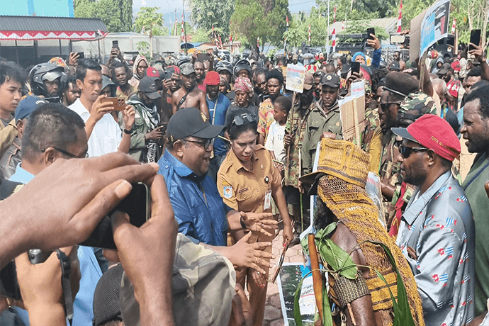 Foto berita: DPR Papua Tengah Terima Aspirasi Simapitowa