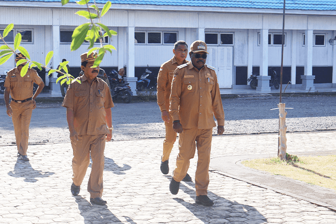 Foto berita: Bupati Nabire Tegaskan Komitmen Tertibkan ASN