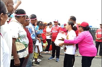Foto berita: HUT RI, Papua Tengah Salurkan Bansos untuk 645 Warga